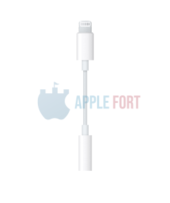 Lightning with 3.5 mm Headphone Jack Adapter